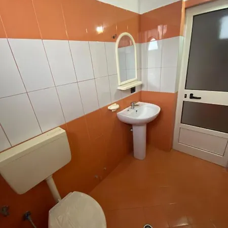 Osmani * ドゥラス