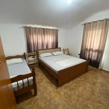 Osmani カントリーハウス *