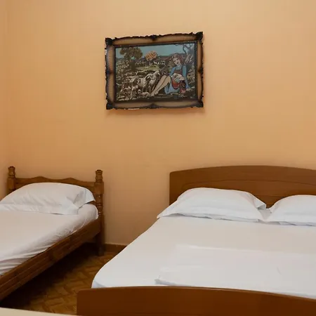 Casa rural Osmani Durrës