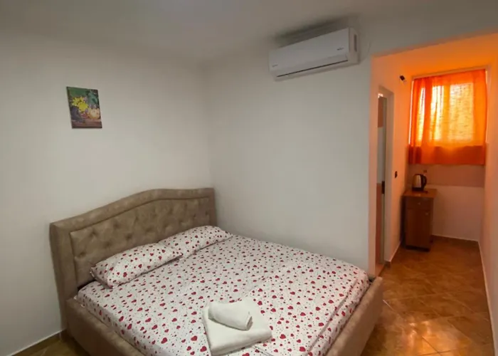 Kır Evi Osmani Dıraç